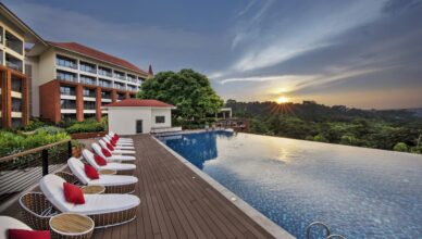 Infinity-Pool-at-DoubleTree-by-Hilton-Goa-–-Panaji